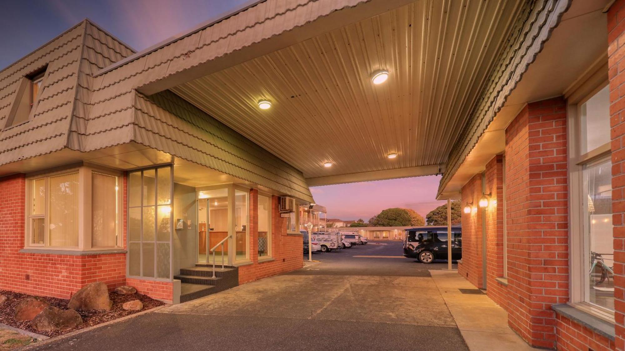 Comfort Inn Devonport Bagian luar foto