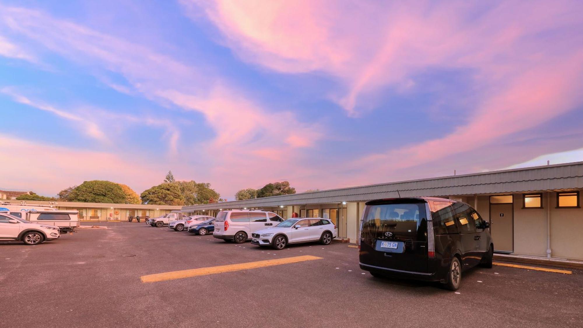 Comfort Inn Devonport Bagian luar foto